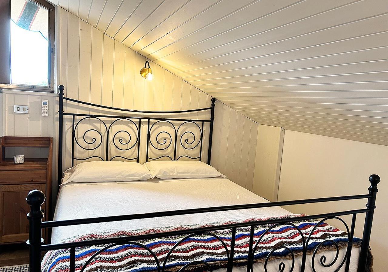 La Mansardina Apartment Venegono Superiore Екстериор снимка