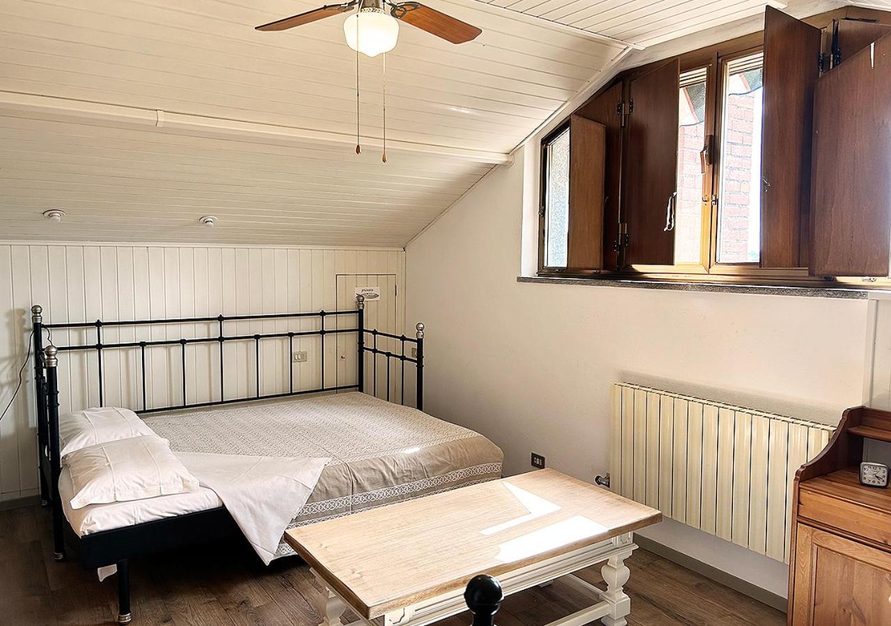 La Mansardina Apartment Venegono Superiore Екстериор снимка