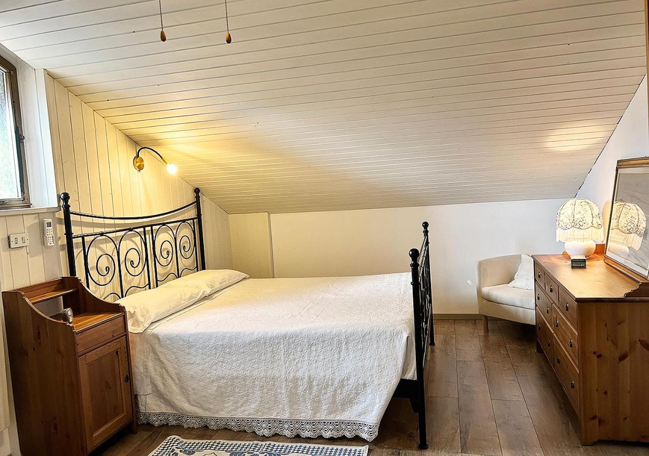 La Mansardina Apartment Venegono Superiore Екстериор снимка